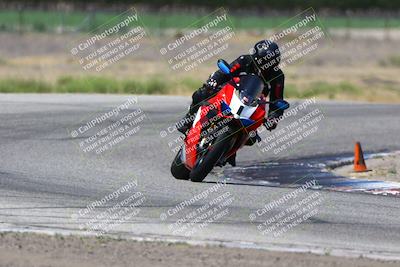 media/May-25-2025-Lets Ride (Sun) [[0ff033e448]]/B Group/1120am (Grapevine)/